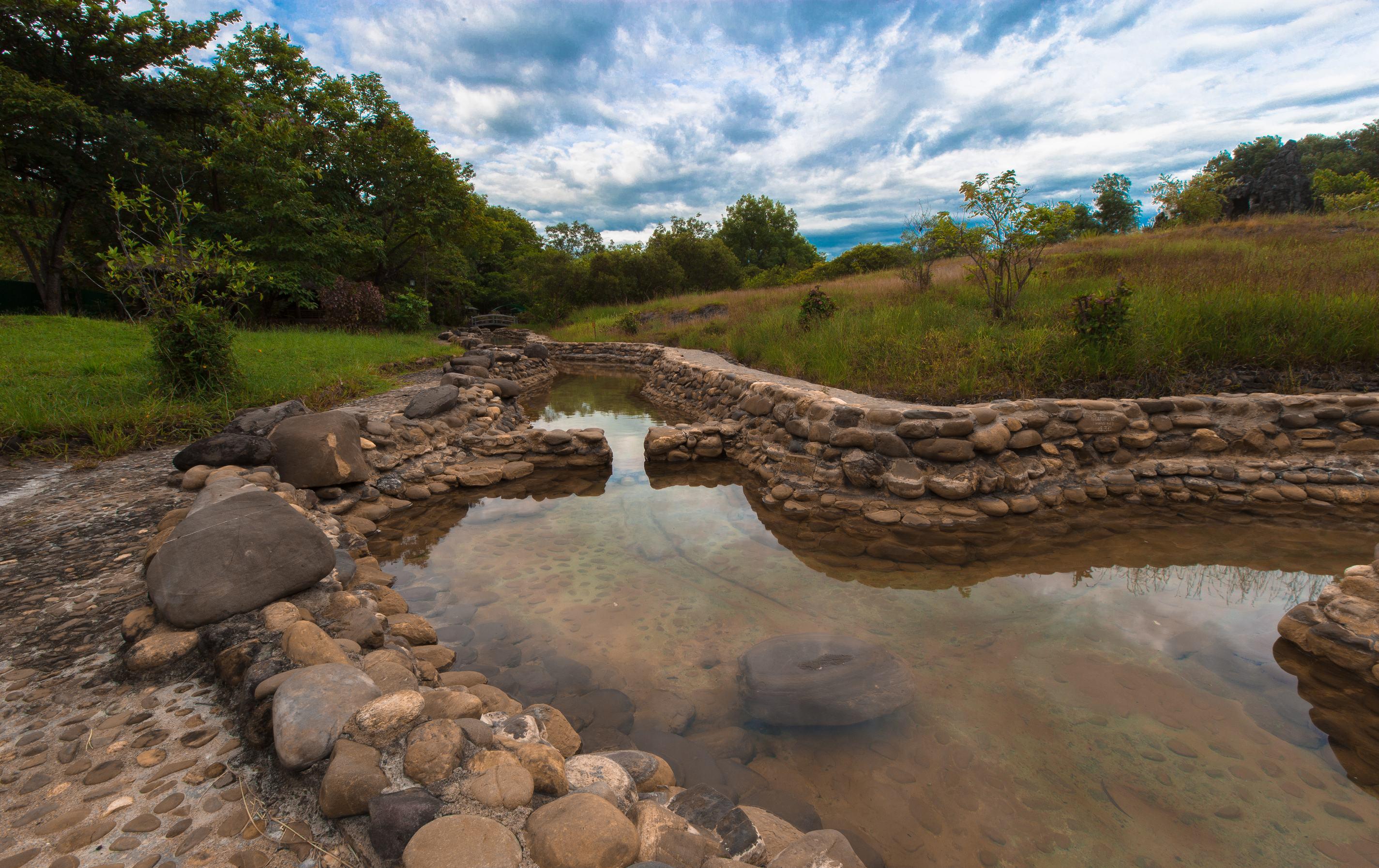 Thanh Tan Hot Springs By Fusion Hue Exteriör bild