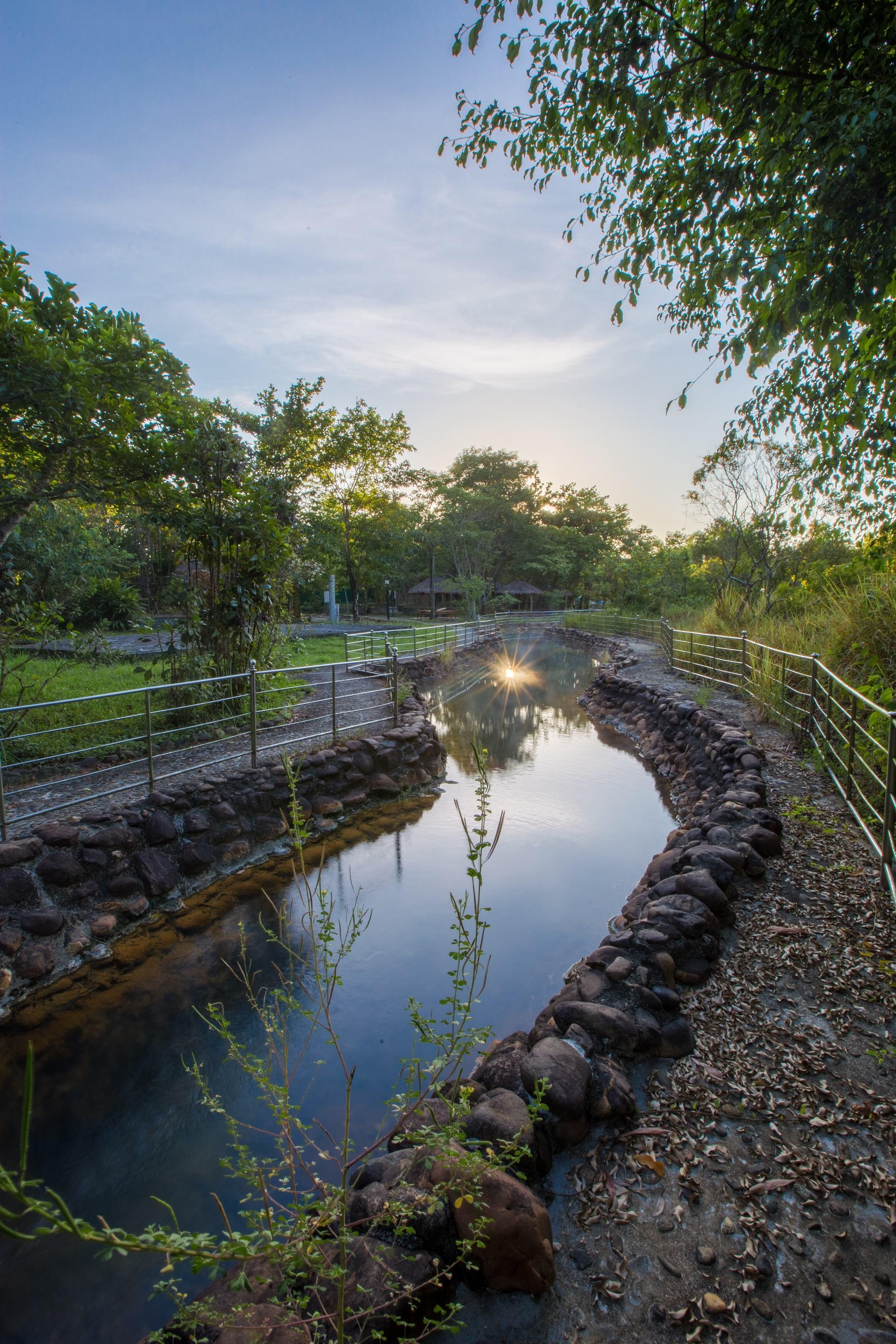 Thanh Tan Hot Springs By Fusion Hue Exteriör bild